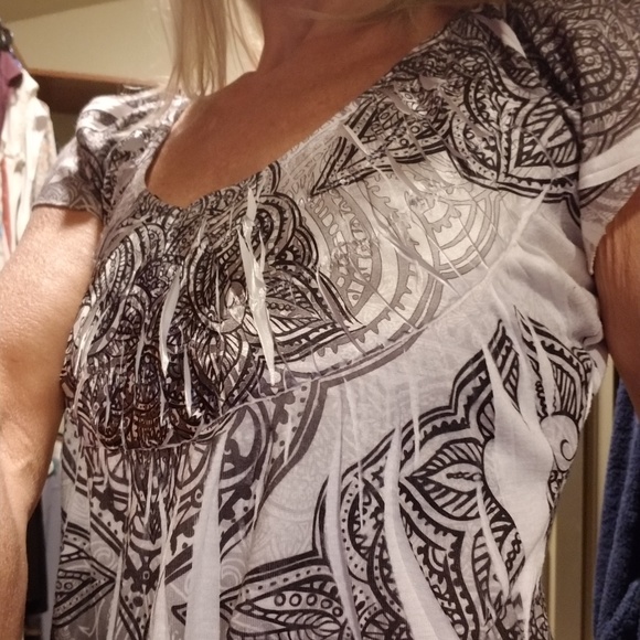 tunic - Picture 7 of 8